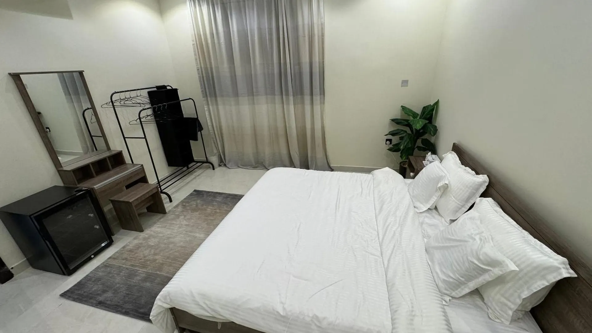 Apartment شقة مميزة وانيقة حي حطين مدخل ذكي Riyadh