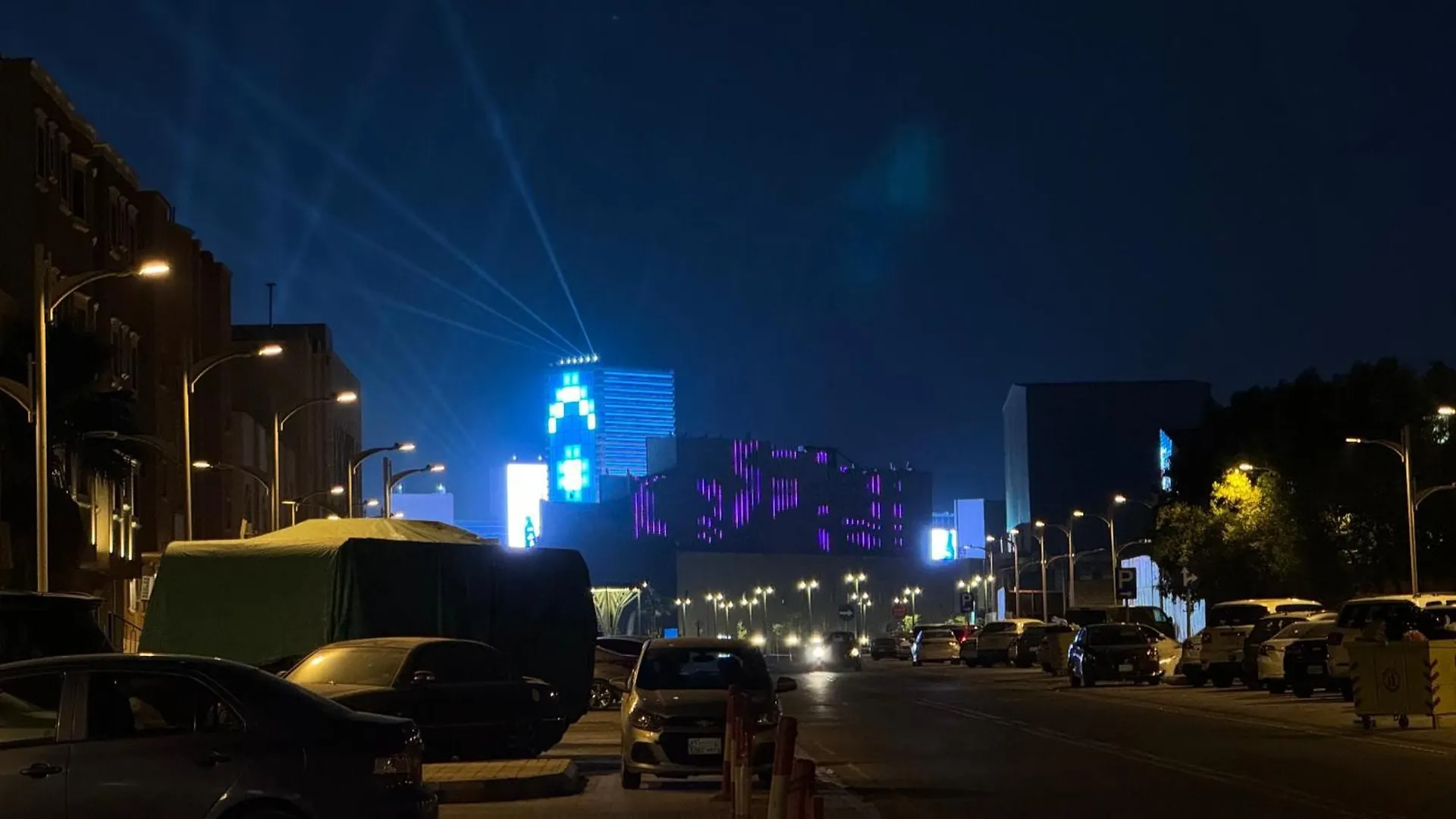 شقة مميزة وانيقة حي حطين مدخل ذكي Riyadh Saudi Arabia